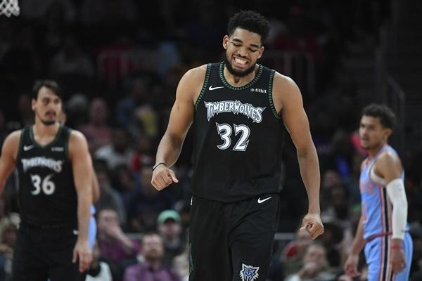 吴曦：输球是因下半场压力较大，申花把握机会能力需要加强（吴曦：下半场压力致败，申花须提升机会把握能力）