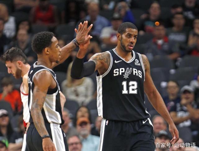 篮球赛场风云突变，三分球盛宴闪耀全场（篮球赛场风云变幻，三分狂潮席卷全场）