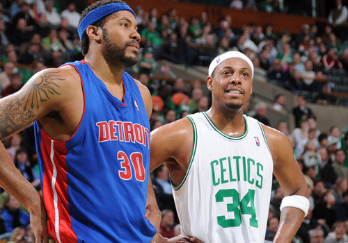 非洲杯半场：杜比贴地斩破门，津巴布韦暂1-0埃及（半场战报：杜比低射破门，津巴布韦暂以1-0领先埃及）