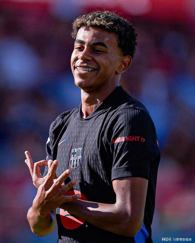 篮球勇士队内三分比赛，球星夺冠（勇士队内三分大赛，明星球员加冕冠军）