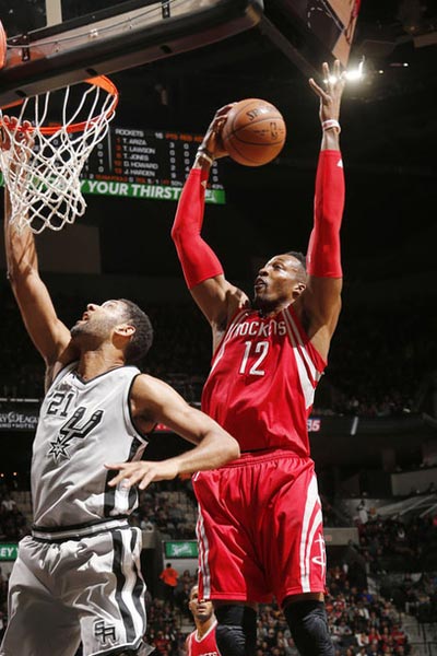 连续3场欧冠进球，17岁小将卡尔当选拜仁3-1葡体全场最佳（17岁新星卡尔欧冠三连斩，荣膺拜仁3-1葡体之战全场最佳）