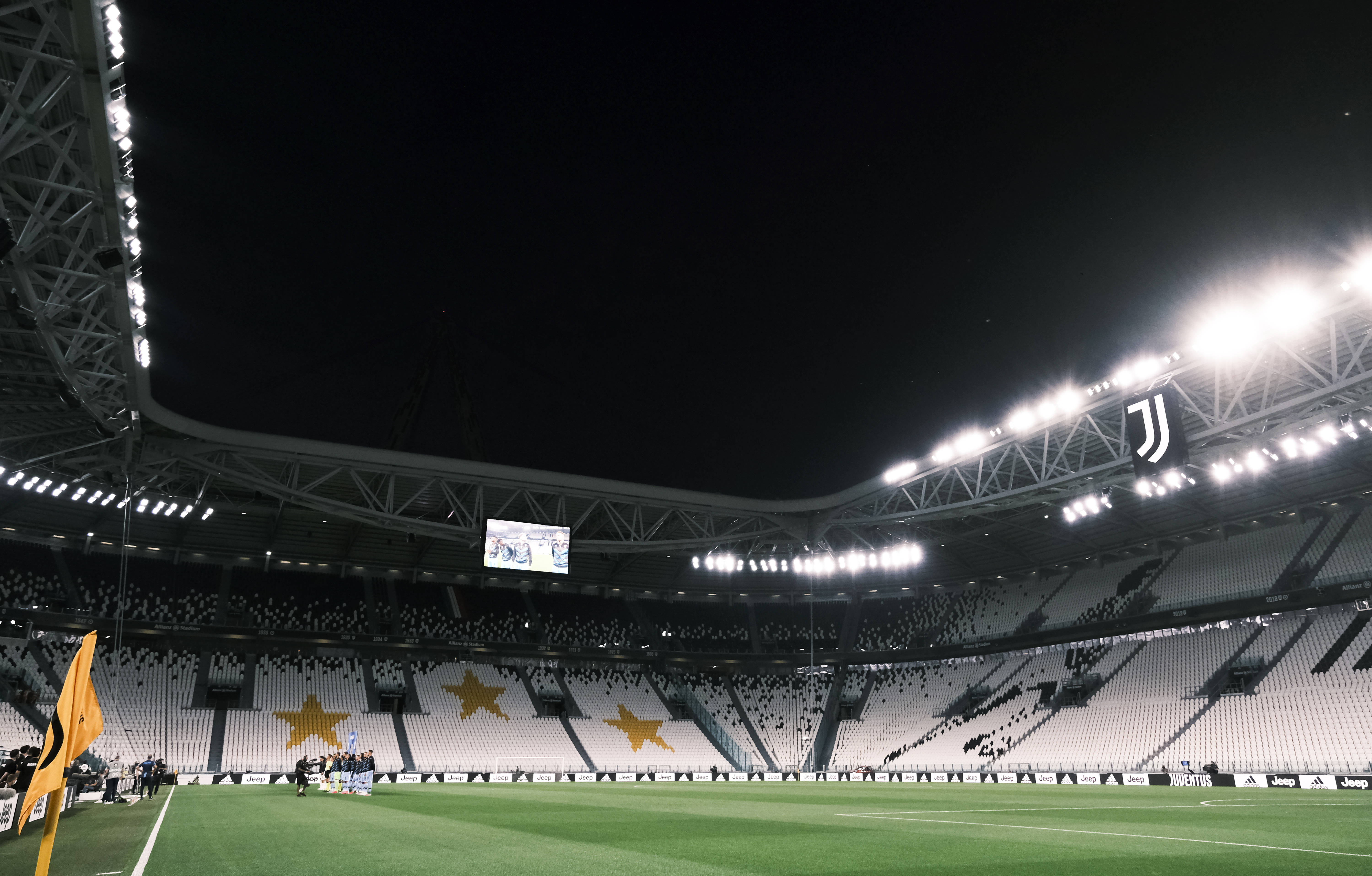 马刺小组赛连斩火掘，淘汰赛击败湖雷挺进NBA杯决赛（马刺小组赛连胜火箭与掘金，淘汰赛再斩湖人和雷霆，闯入NBA杯决赛）