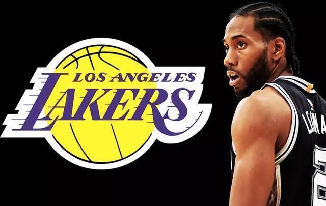 老伙夫燃尽了！霍福德首节连中四记三分 勇士瞬间领先独行侠12分（老霍手感爆棚！首节命中四记三分，勇士瞬间拉开对独行侠12分差距）