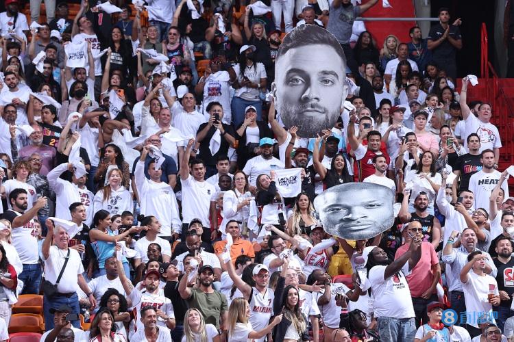 官方：德国名哨兹瓦耶将执法欧冠第6轮国米vs利物浦（官宣：德国名哨兹瓦耶将吹罚欧冠第6轮国米战利物浦）