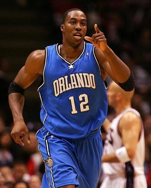 穆里尼奥，安切洛蒂和瓜迪奥拉的最佳阵容！来场三强...（三大名帅最佳阵容揭晓：穆里尼奥、安切洛蒂、瓜迪奥拉上演三强对决）