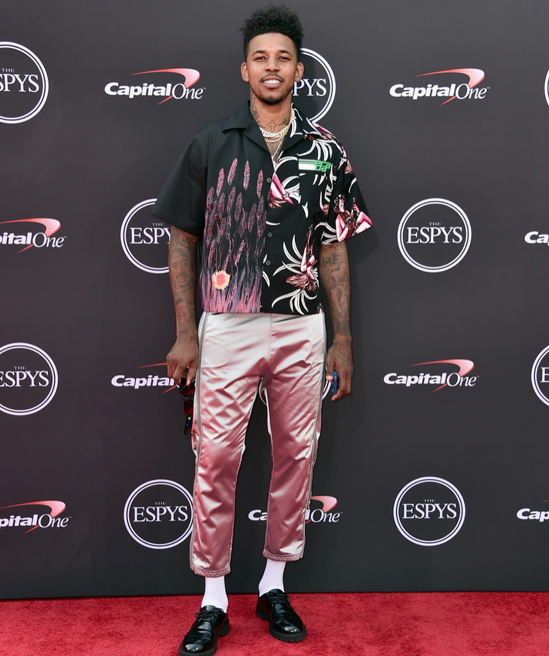 火箭引进杜兰特亏了？同期战绩无提升第2跌第6 太阳没他第11升第7（引进杜兰特的火箭亏了吗？战绩未提升、排名由第2跌至第6；太阳无他反而从第11升至第7）