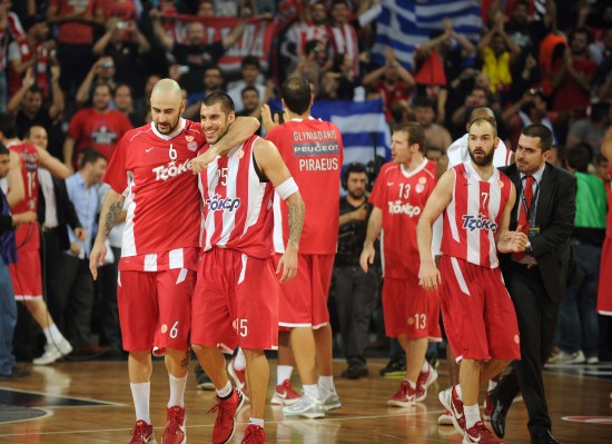 3-1逆转奥萨苏纳，皇家社会一年半以来首次逆转赢球（皇家社会3-1逆转奥萨苏纳，时隔一年半再获逆转胜）