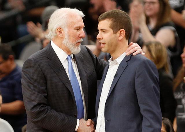 英媒：伯恩茅斯有意冬窗引进阿克，水晶宫同样关注这名荷兰国脚（英媒：伯恩茅斯计划冬窗求购阿克，水晶宫也在关注这名荷兰国脚）